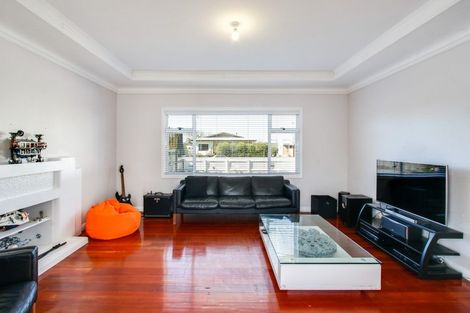 Photo of property in 11 Morse Street, Marewa, Napier, 4110