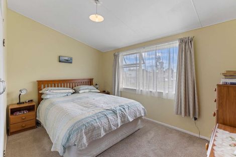Photo of property in 43a Sandspit Road, Waiuku, 2123