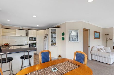 Photo of property in 15 Rosberg Place, Mount Maunganui, 3116