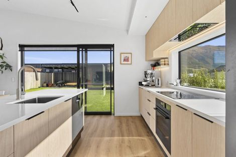 Photo of property in 22 Dunn Street, Lake Hawea, Wanaka, 9382