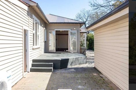 Photo of property in 6 Norwood Street, Beckenham, Christchurch, 8023