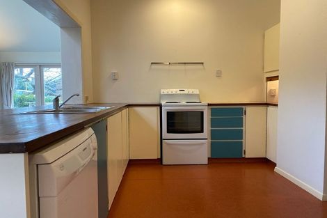 Photo of property in 71 Homebush Road, Khandallah, Wellington, 6035