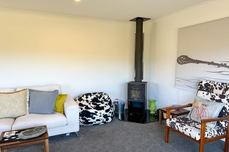 Photo of property in 12 Mcdonald Place, Collingwood, 7073