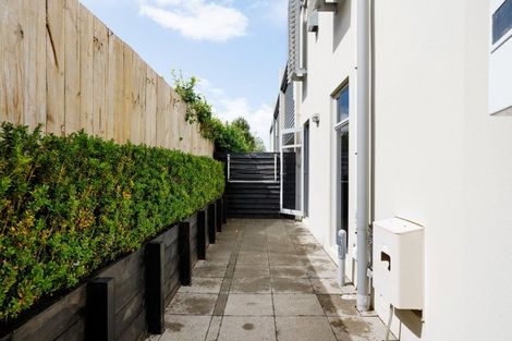 Photo of property in 21 Radnor Street, Hamilton Central, Hamilton, 3204