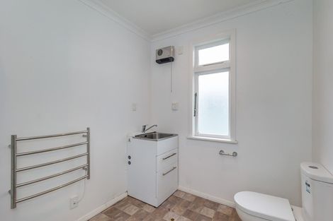 Photo of property in 15 Keepa Street, Levin, 5510