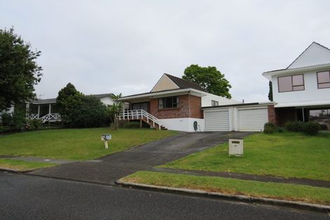 Photo of property in 1b Cairngorm Place, Highland Park, Auckland, 2010