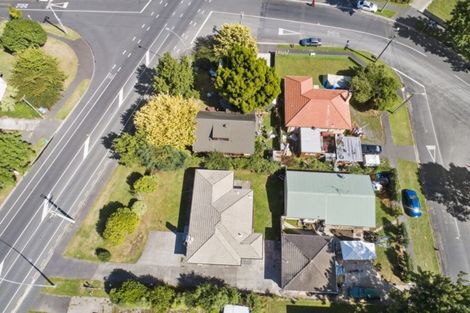 Photo of property in 2 Old Farm Road, Hamilton East, Hamilton, 3216