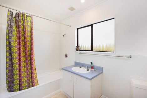 Photo of property in 85 Geraldine Crescent, Cloverlea, Palmerston North, 4412