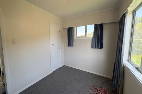 Photo of property in 257 Wellington Road, Wainuiomata, Lower Hutt, 5014