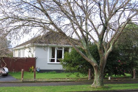 Photo of property in 5 Leicester Street, Terrace End, Palmerston North, 4410