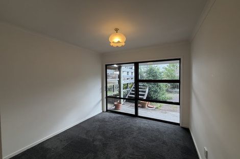 Photo of property in 1/26 East Coast Road, Milford, Auckland, 0620