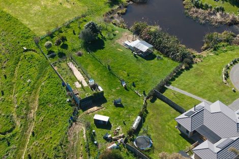 Photo of property in 30 Mountain View Drive, Manakau, Otaki, 5583