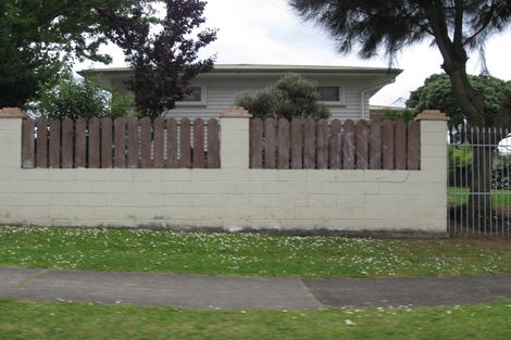 Photo of property in 10 Cape Road, Mangere, Auckland, 2022