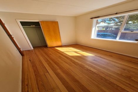 Photo of property in 19 Cranwell Place, Hillcrest, Hamilton, 3216