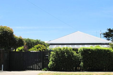 Photo of property in 113 Pine Avenue, South New Brighton, Christchurch, 8062