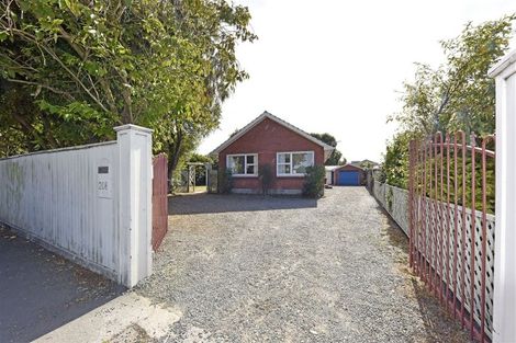 Photo of property in 208 Yaldhurst Road, Avonhead, Christchurch, 8042