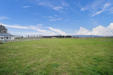 Photo of property in 565 Otautau Wreys Bush Road, Waikoura, Otautau, 9689