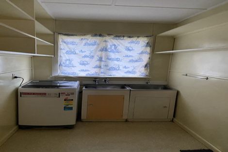 Photo of property in 114 Blenheim Road, Riccarton, Christchurch, 8041