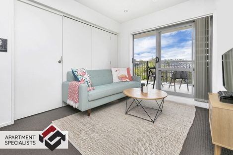 Photo of property in 7e/60 Masons Road, Oteha, Auckland, 0632