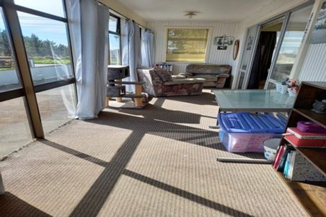 Photo of property in 446 Carrington Street, Upper Vogeltown, New Plymouth, 4310