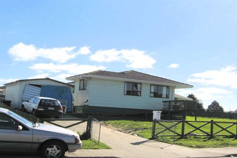 Photo of property in 1 Jack Farrell Place, Papakura, 2110