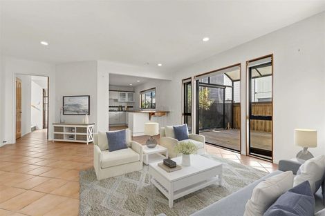 Photo of property in 65a Aramoana Avenue, Devonport, Auckland, 0624