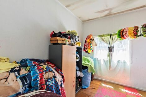 Photo of property in 79 Robert Skelton Place, Clendon Park, Auckland, 2103