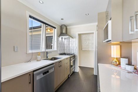 Photo of property in 36 Mildmay Road, Henderson, Auckland, 0610
