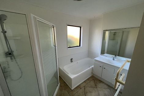 Photo of property in 10 Duncansby Road, Stanmore Bay, Whangaparaoa, 0932