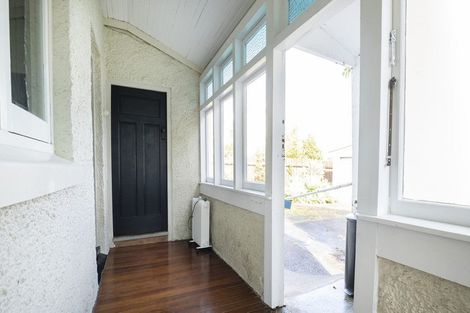 Photo of property in 187 Blockhouse Bay Road, Avondale, Auckland, 0600