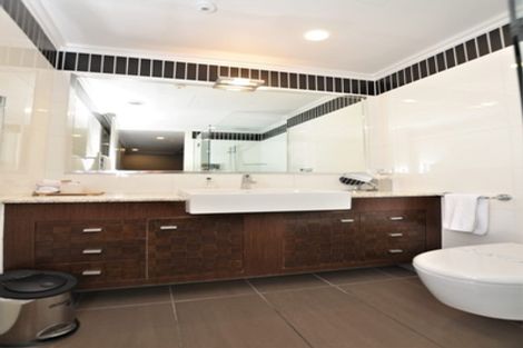 Photo of property in 15/225 Lake Terrace, Waipahihi, Taupo, 3330