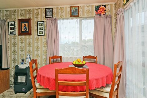 Photo of property in 21 Stonehaven Street, Flaxmere, Hastings, 4120