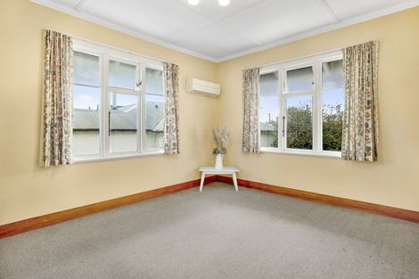 Photo of property in 38 Cliffs Road, Saint Clair, Dunedin, 9012