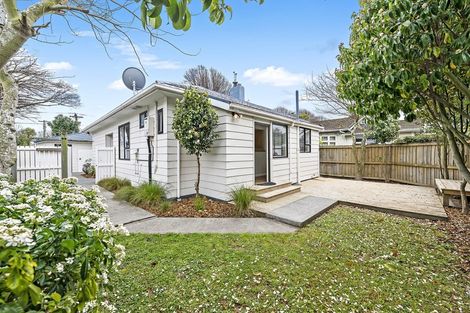 Photo of property in 42 Dominion Avenue, Spreydon, Christchurch, 8024