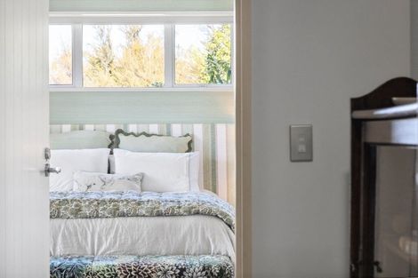 Photo of property in 31 Matheson Crescent, Albert Town, Wanaka, 9305