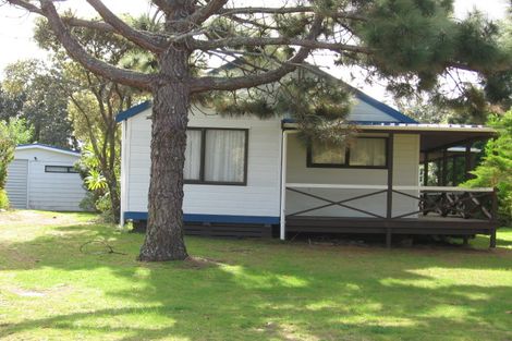 Photo of property in 13 Claxton Avenue, Pauanui, Hikuai, 3579