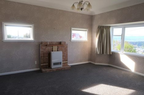 Photo of property in 168 The Ridgeway, Mornington, Wellington, 6021