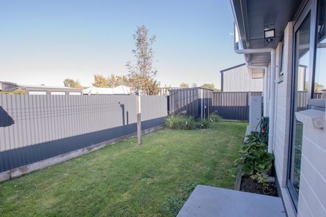 Photo of property in 18 Park Street, Winton, 9720