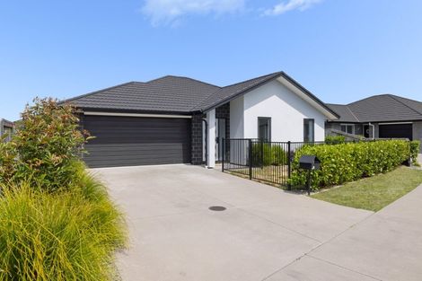 Photo of property in 7 Mercury Lane, Papamoa, 3118