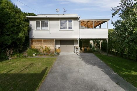 Photo of property in 19 Waitahanui Avenue, Taupo, 3330