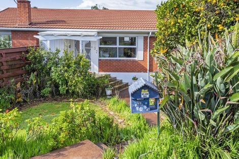 Photo of property in 32 Pegler Drive, Howick, Auckland, 2014