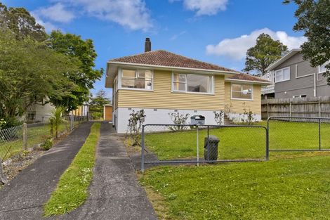 Photo of property in 84 Glendene Avenue, Glendene, Auckland, 0602