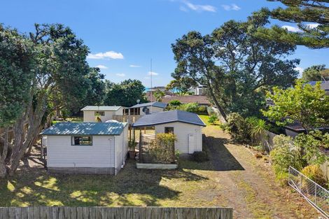 Photo of property in 1 Harbour Road, Ohope, 3121