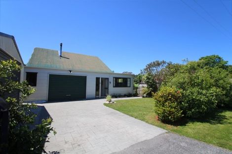 Photo of property in 3 Boundary Road, Takaka, 7110