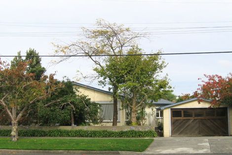 Photo of property in 1a Garden Road, Avalon, Lower Hutt, 5011