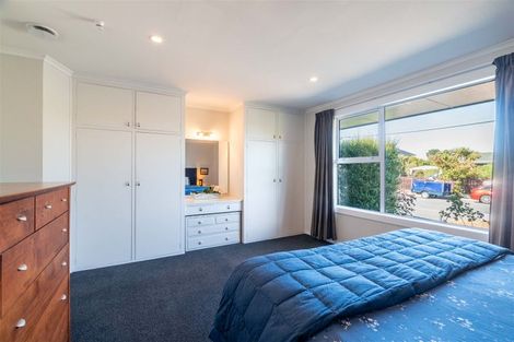 Photo of property in 12 Farrington Avenue, Bishopdale, Christchurch, 8053