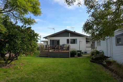 Photo of property in 34 Warwick Crescent, Taradale, Napier, 4112