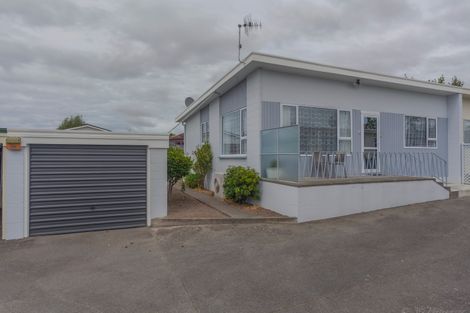 Photo of property in 3/9 Oxford Street, West End, Timaru, 7910