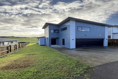 Photo of property in 6a Ambedkar Way, Pukekohe, 2120