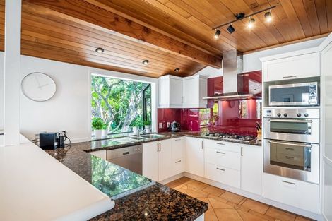 Photo of property in 11 Park Rise, Campbells Bay, Auckland, 0630